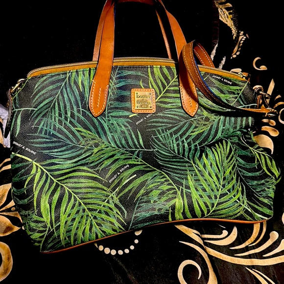 Dooney & Bourke Bags Dooney And Bourke Leaf Bag Poshmark